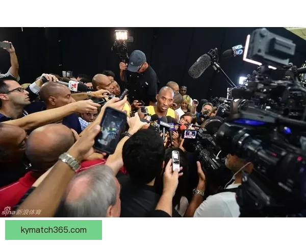 科比球衣退役引爆45万弹幕背后情绪数据与球迷文化深度解读全景